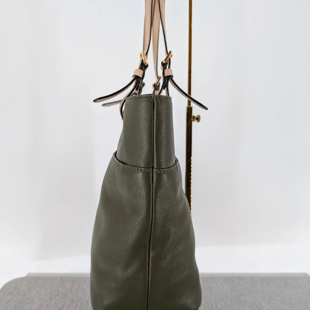 Michael Kors Bedford Medium Pocket Tote Olive Green Pebbled‎ Leather Handbag